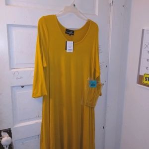 1x Lexington Avenue Mustard Yellow dress